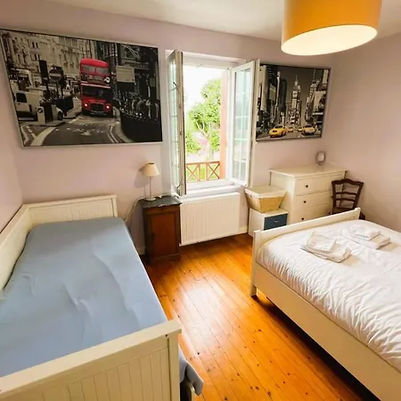 Cosy Town House With Its Beautiful Terrace Holiday home *